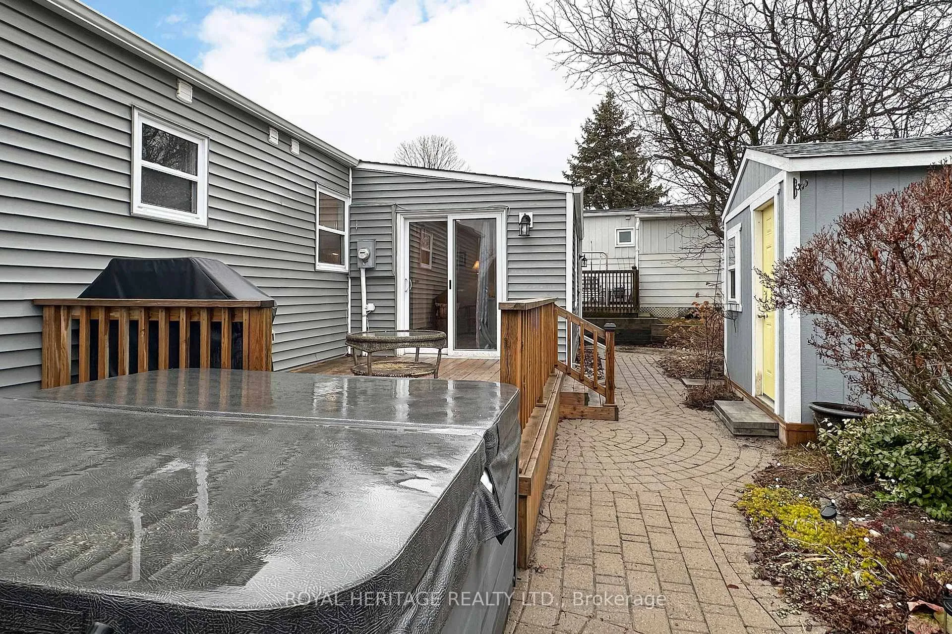 Photo 32 of 40 Bluffs Road, Clarington, Bowmanville — HOMEH