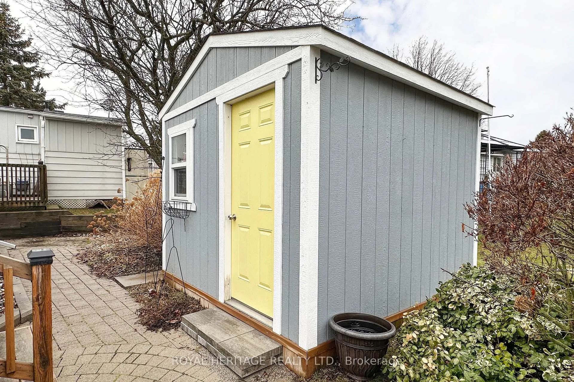 Photo 33 of 40 Bluffs Road, Clarington, Bowmanville — HOMEH