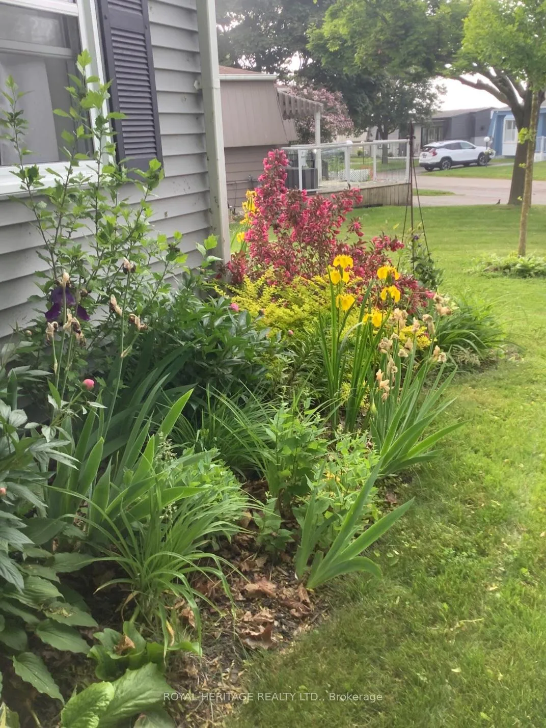 Photo 38 of 40 Bluffs Road, Clarington, Bowmanville — HOMEH