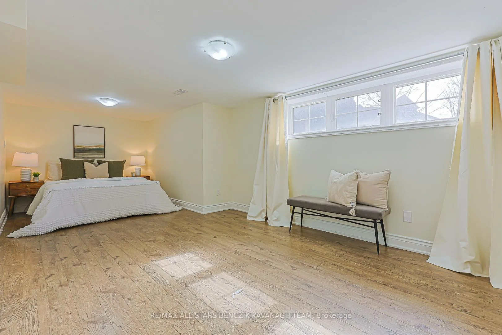Photo 31 of 2237 Hackett Place, Oshawa, Windfields — HOMEH