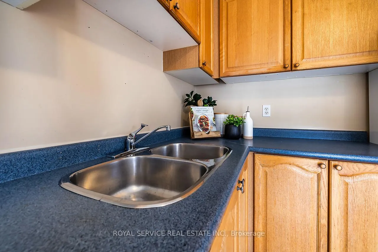 Photo 16 of 56 Beacham Crescent, Clarington, Newcastle — HOMEH