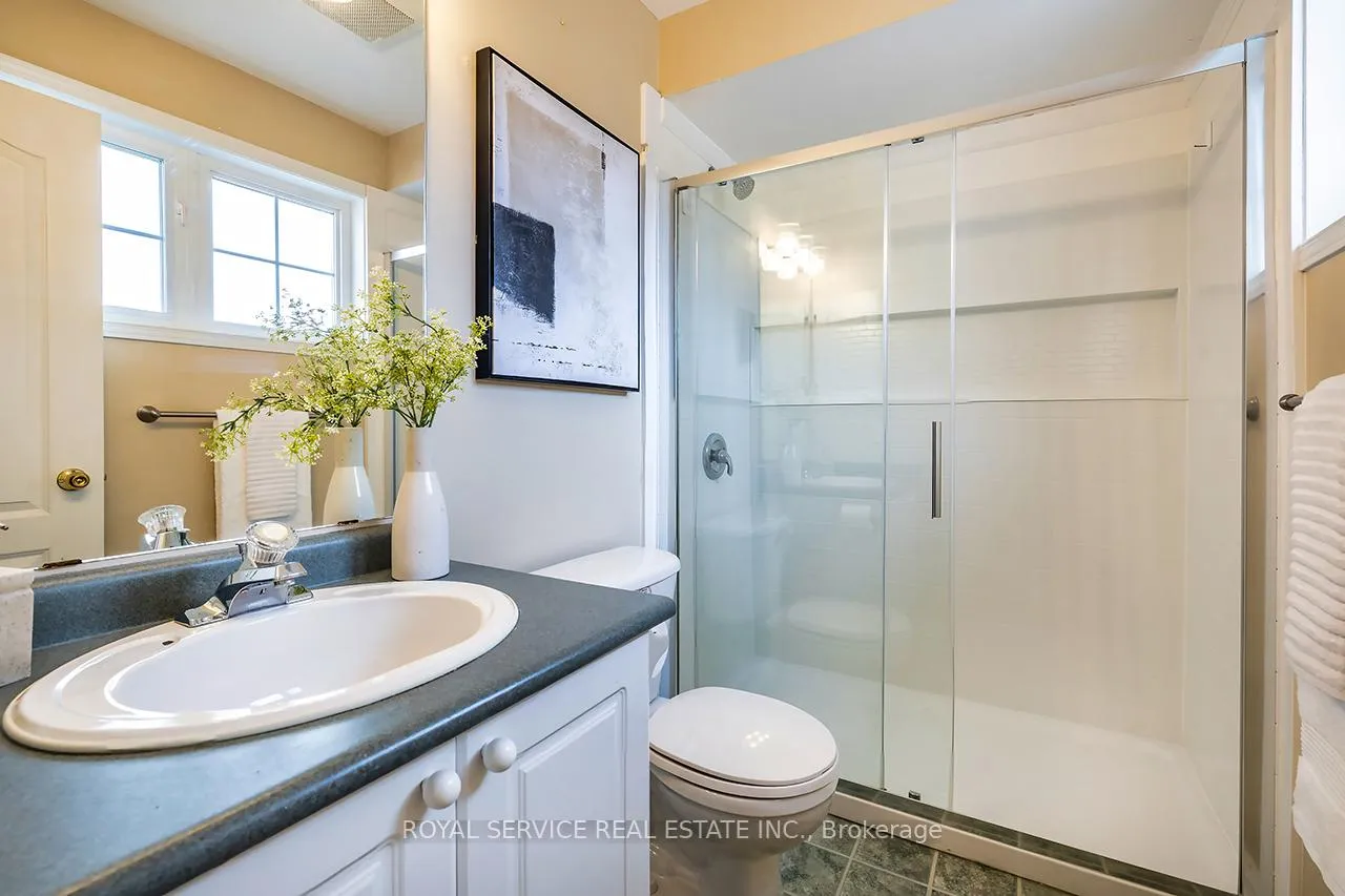 Photo 20 of 56 Beacham Crescent, Clarington, Newcastle — HOMEH