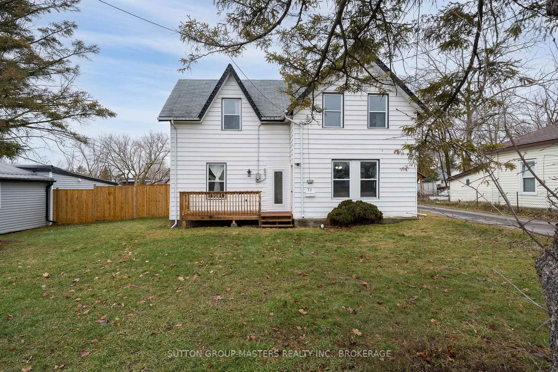 Photo 2 of 71 Brant Street, Deseronto, Deseronto (Town) — HOMEH