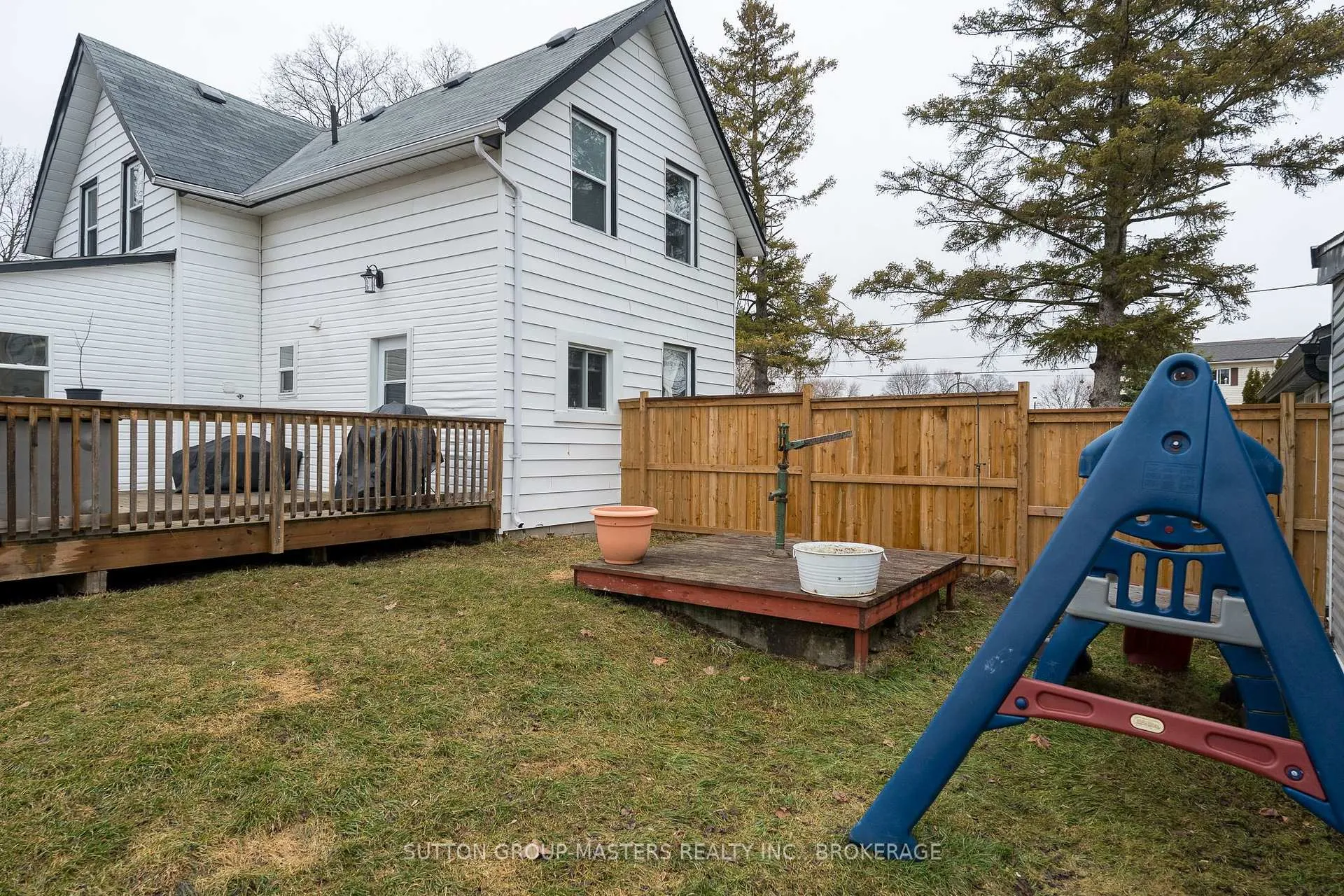 Photo 38 of 71 Brant Street, Deseronto, Deseronto (Town) — HOMEH