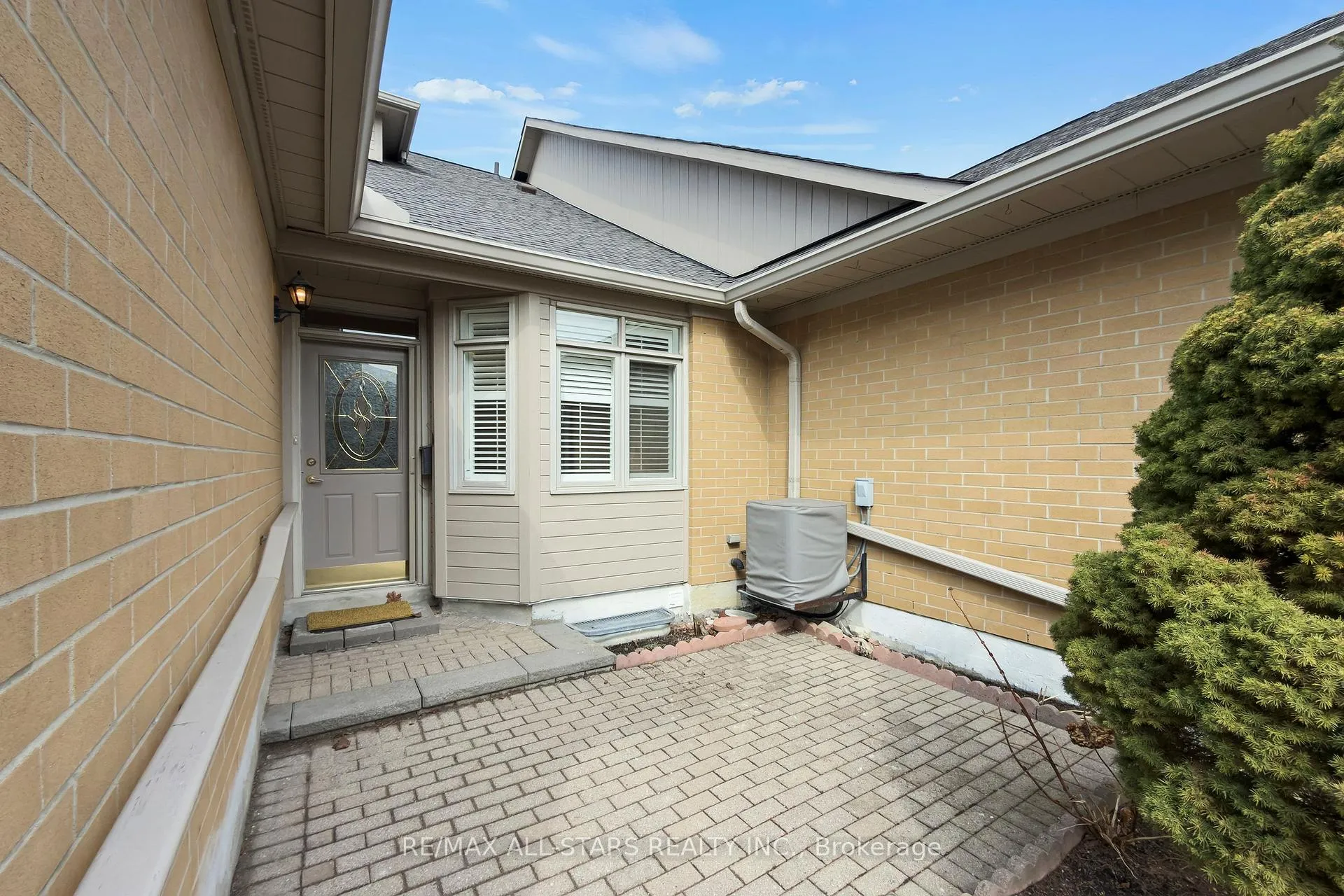 Photo 3 of 30 Blue Heron Beach Way, Markham, Greensborough — HOMEH