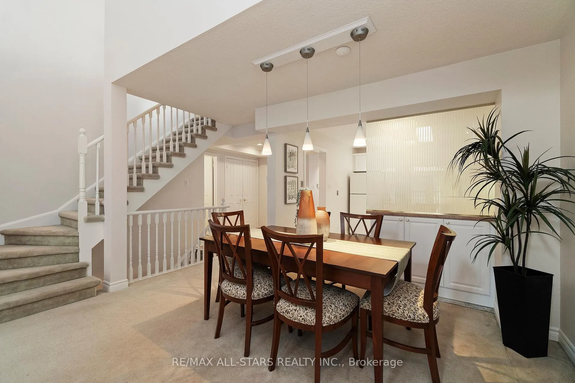 Photo 14 of 30 Blue Heron Beach Way, Markham, Greensborough — HOMEH