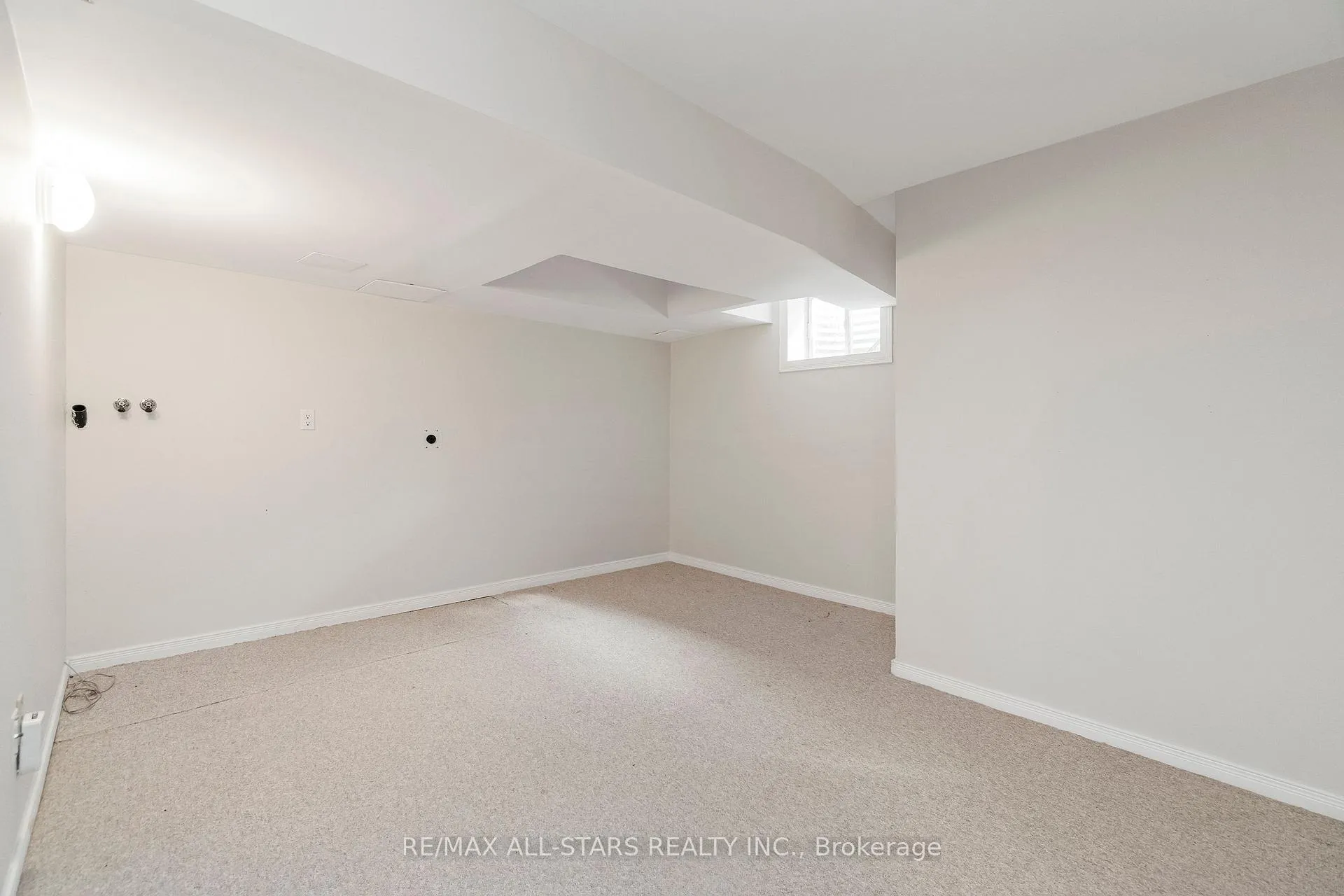 Photo 39 of 30 Blue Heron Beach Way, Markham, Greensborough — HOMEH