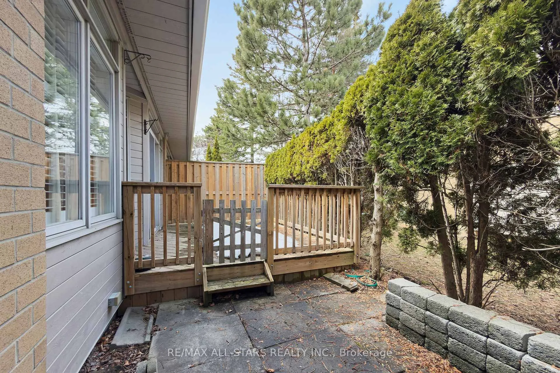 Photo 45 of 30 Blue Heron Beach Way, Markham, Greensborough — HOMEH
