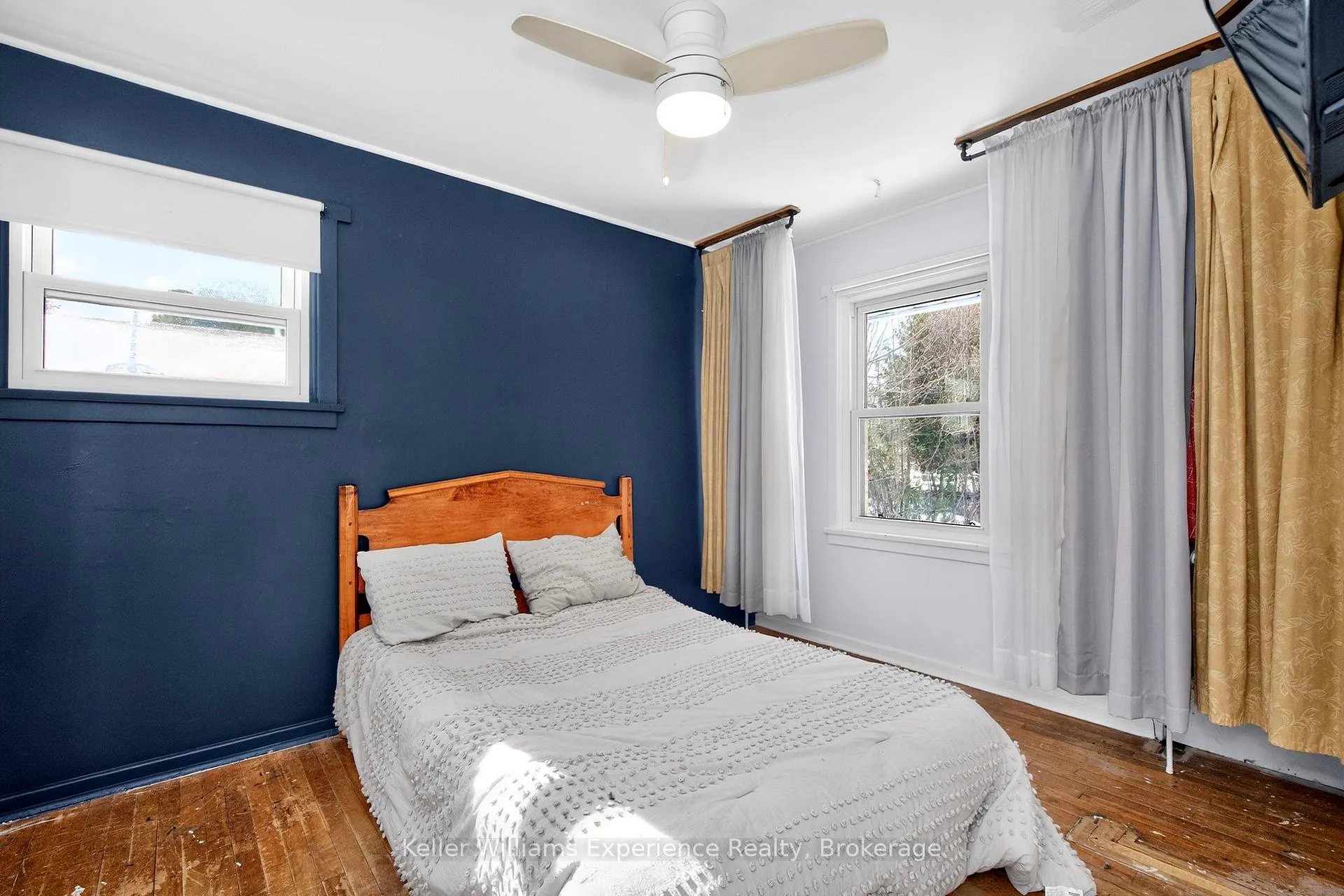 Photo 15 of 14 Aubrey Street, Bracebridge, Macaulay — HOMEH