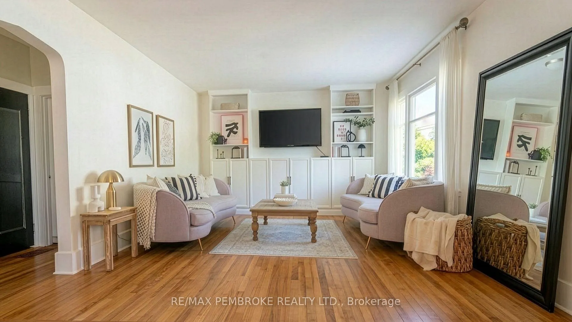 Photo 11 of 332 Esther Street, Pembroke — HOMEH