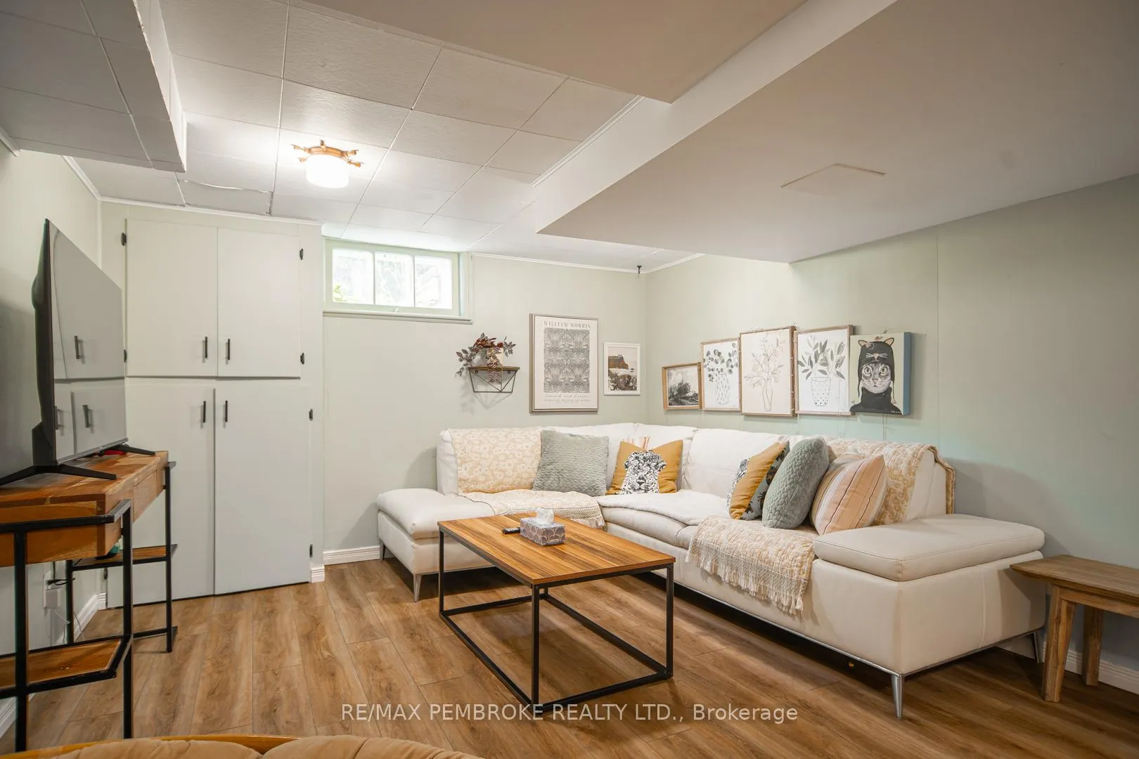 Photo 25 of 332 Esther Street, Pembroke — HOMEH