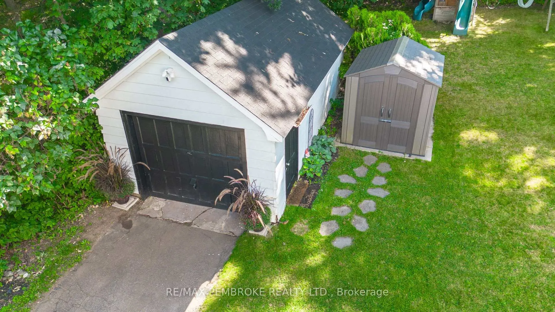 Photo 31 of 332 Esther Street, Pembroke — HOMEH