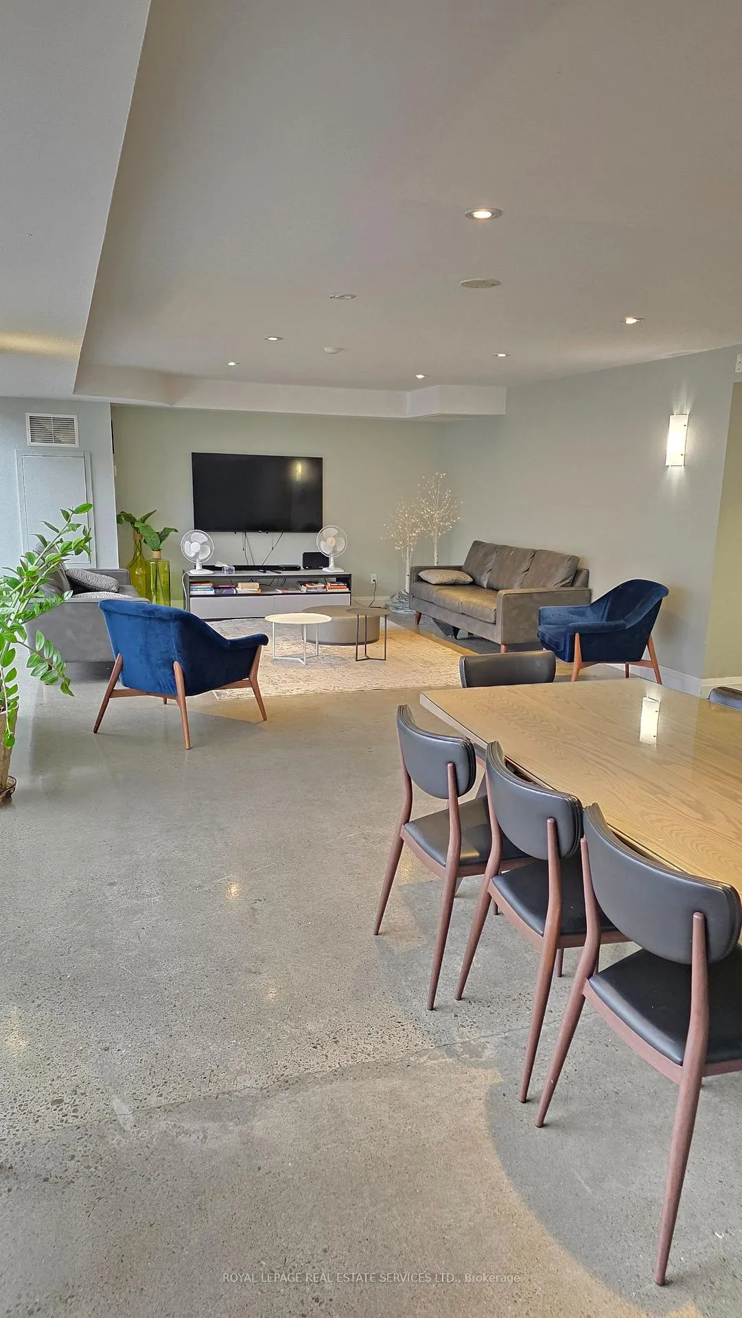 Photo 8 of Unit 1116, 255 Richmond Street E, Toronto, Moss Park — HOMEH