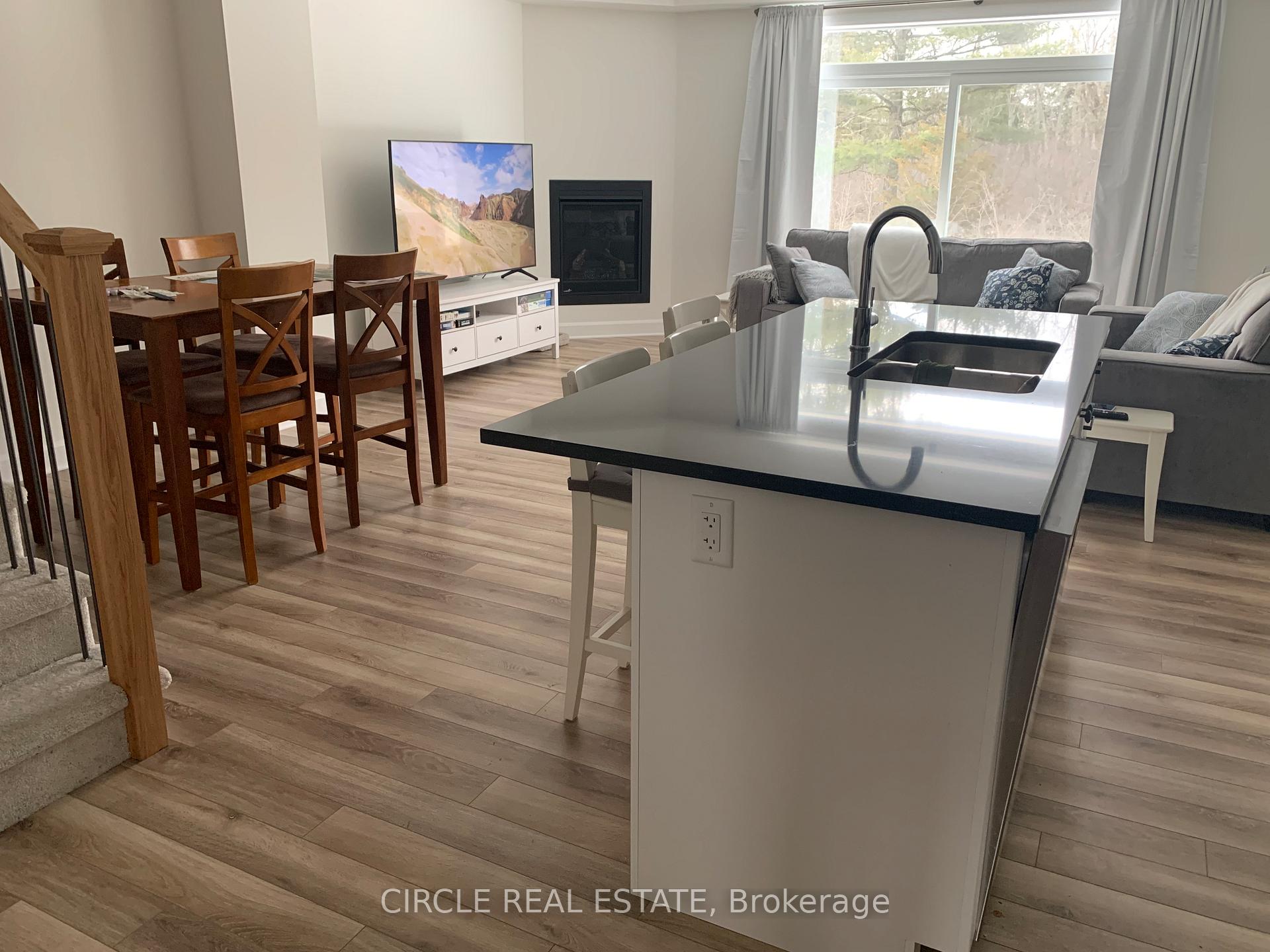 Photo 4 of 1632 Tenley Drive, Kingston, City Northwest — HOMEH