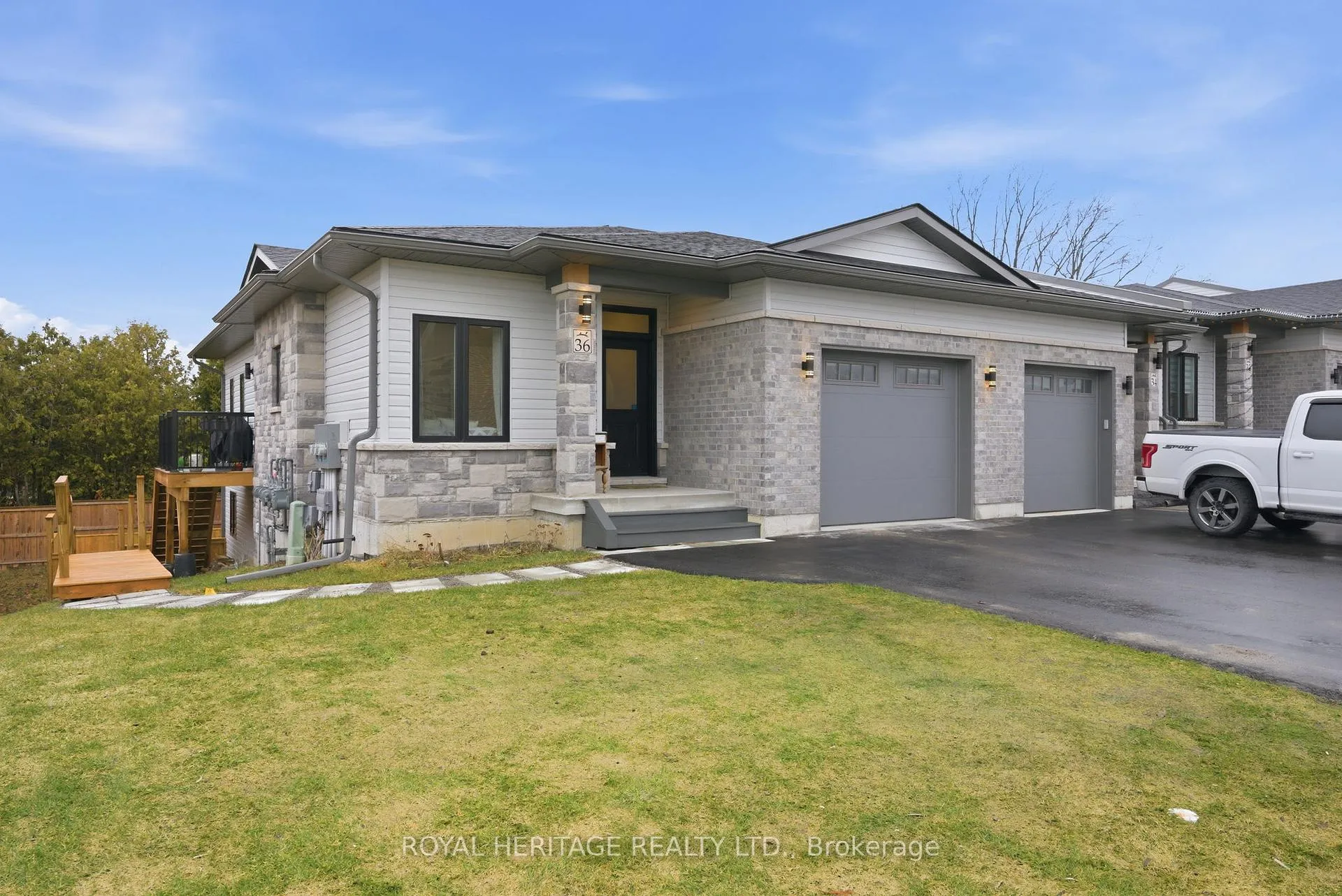 Photo 2 of 36 Prairie Run Road, Cramahe, Colborne — HOMEH