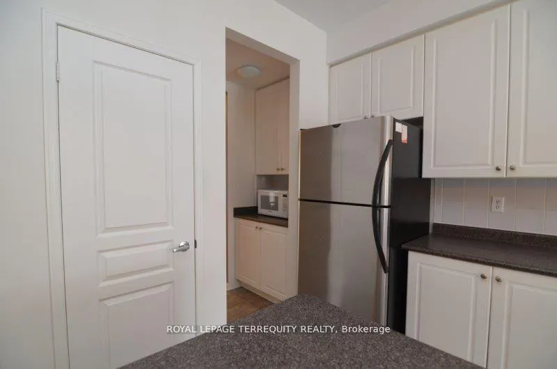 Photo 12 of 5 Wilcliff Court, Markham, Greensborough — HOMEH