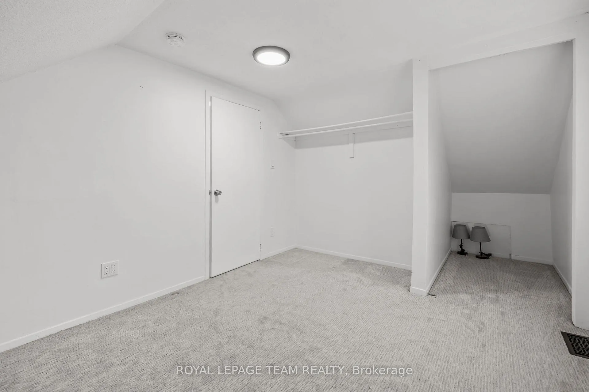 Photo 20 of 6264 Perth Street, Ottawa, Richmond — HOMEH