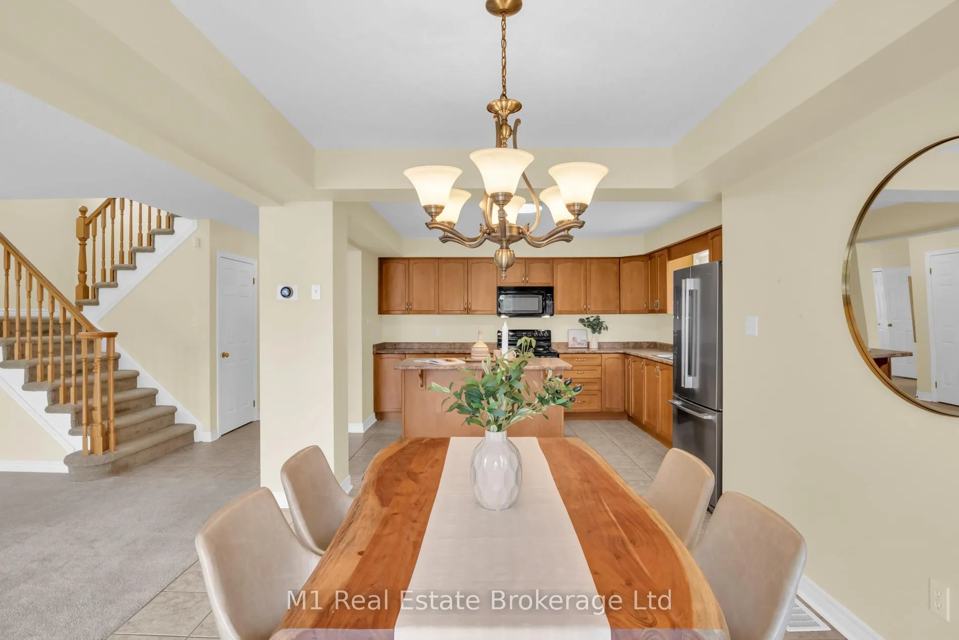 Photo 14 of 33 Hilltop Road, Guelph, Victoria North — HOMEH
