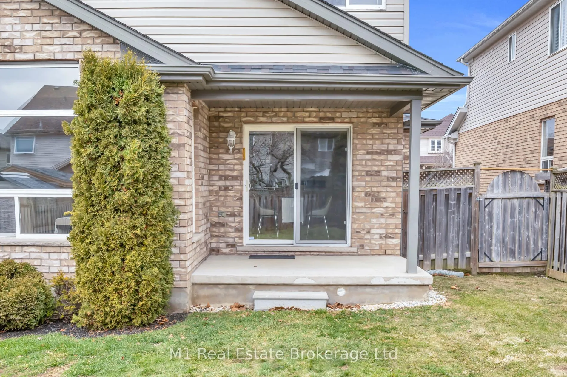 Photo 35 of 33 Hilltop Road, Guelph, Victoria North — HOMEH