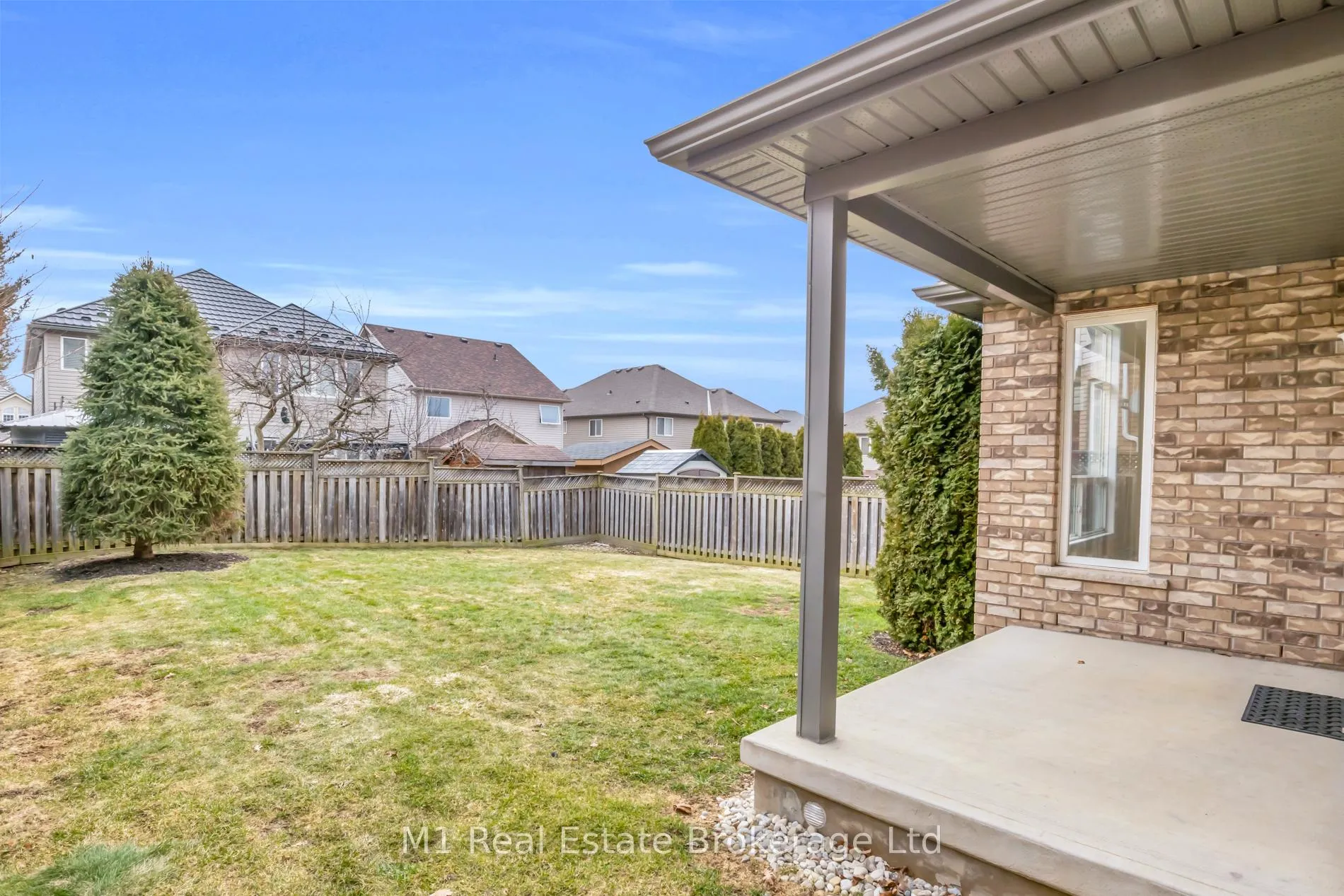 Photo 36 of 33 Hilltop Road, Guelph, Victoria North — HOMEH