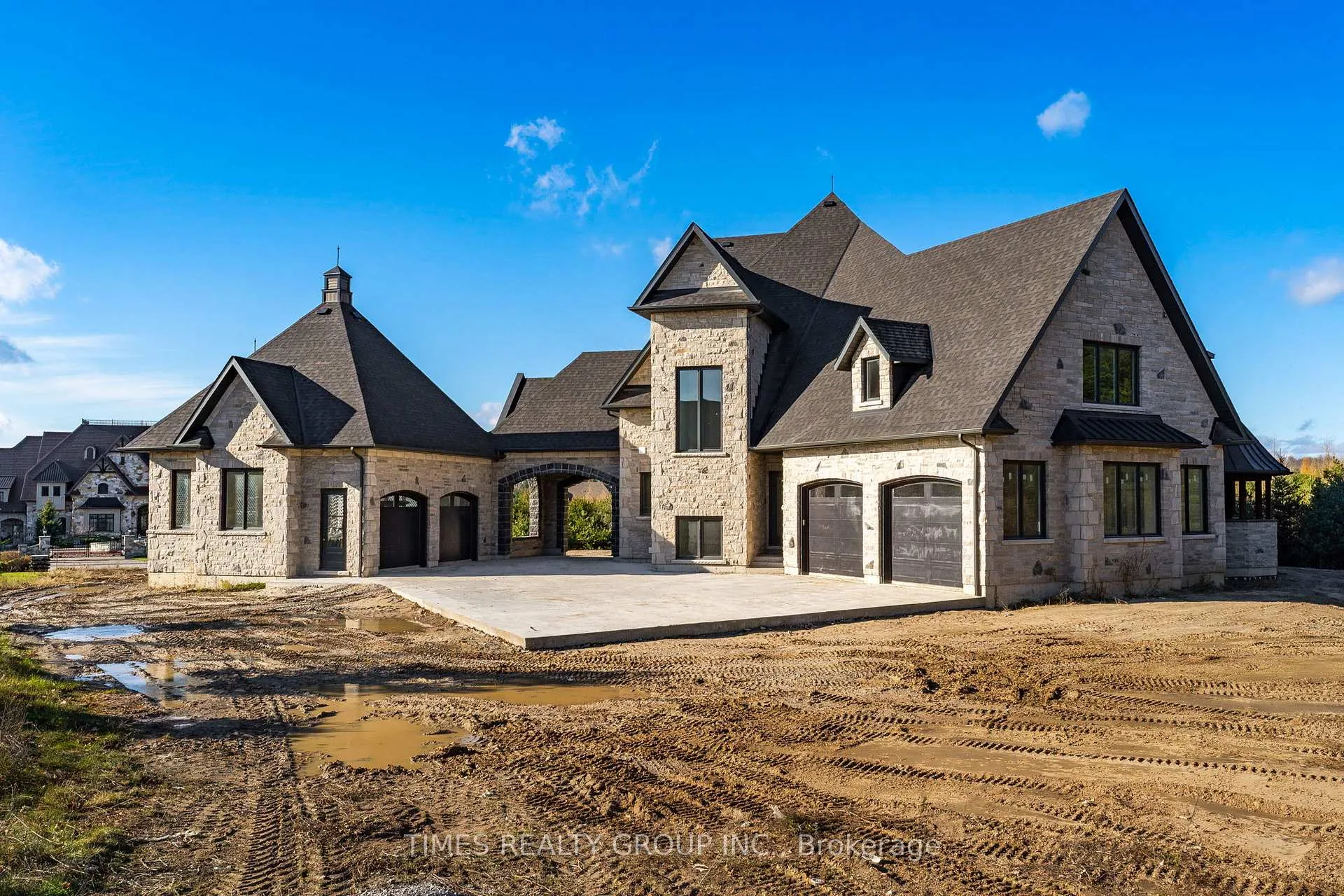 Photo 6 of 17 Edgewild Drive, Caledon, Palgrave — HOMEH