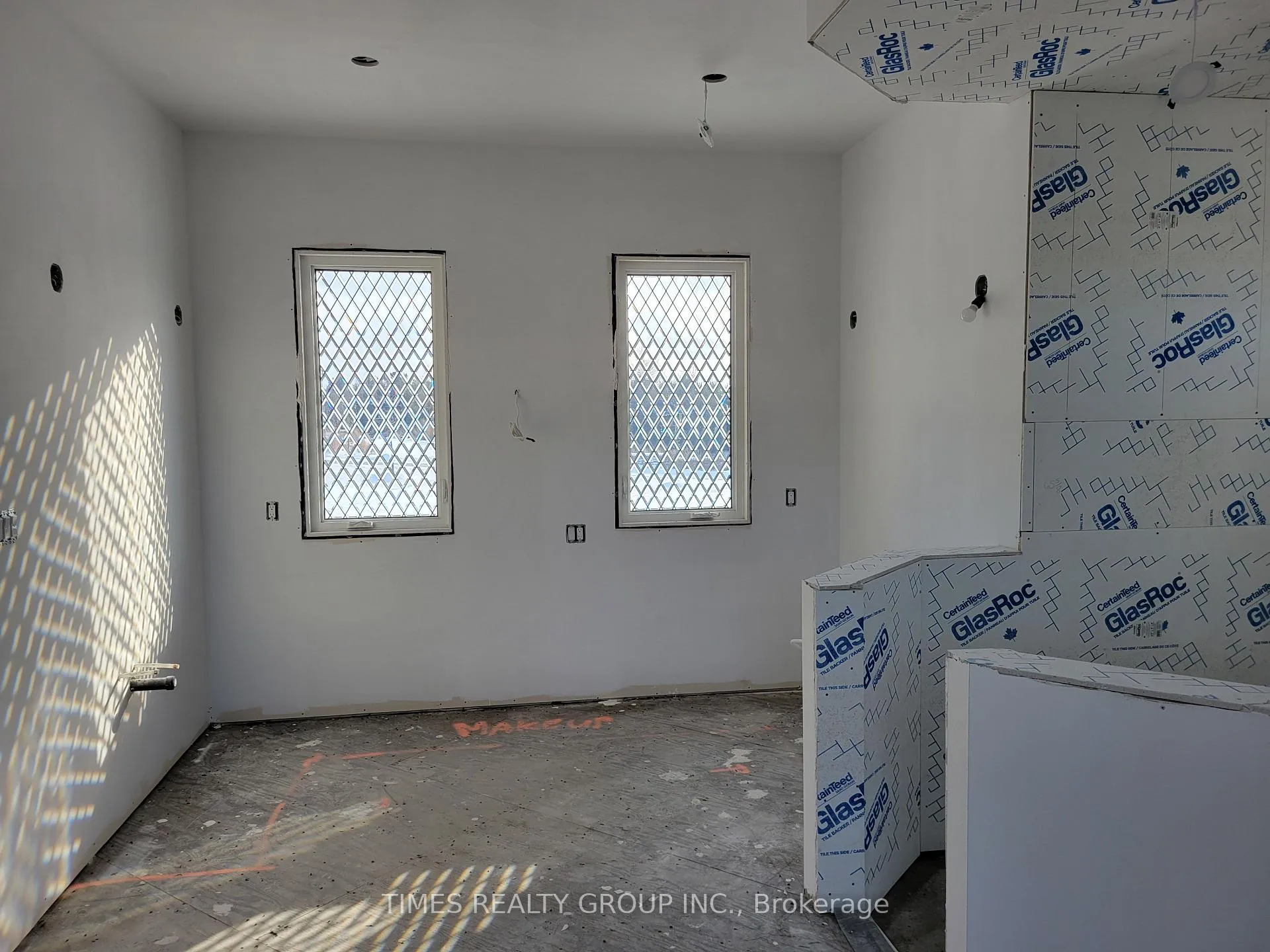 Photo 15 of 17 Edgewild Drive, Caledon, Palgrave — HOMEH