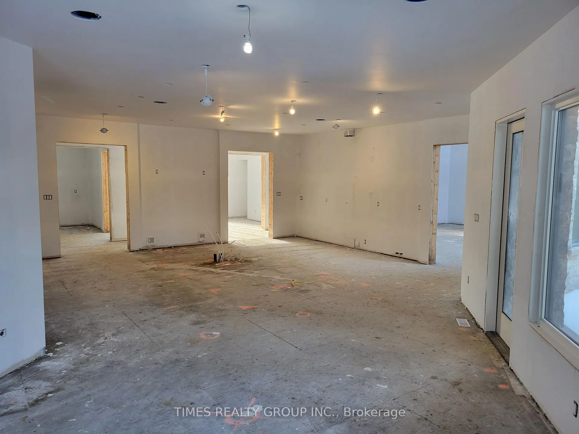 Photo 16 of 17 Edgewild Drive, Caledon, Palgrave — HOMEH