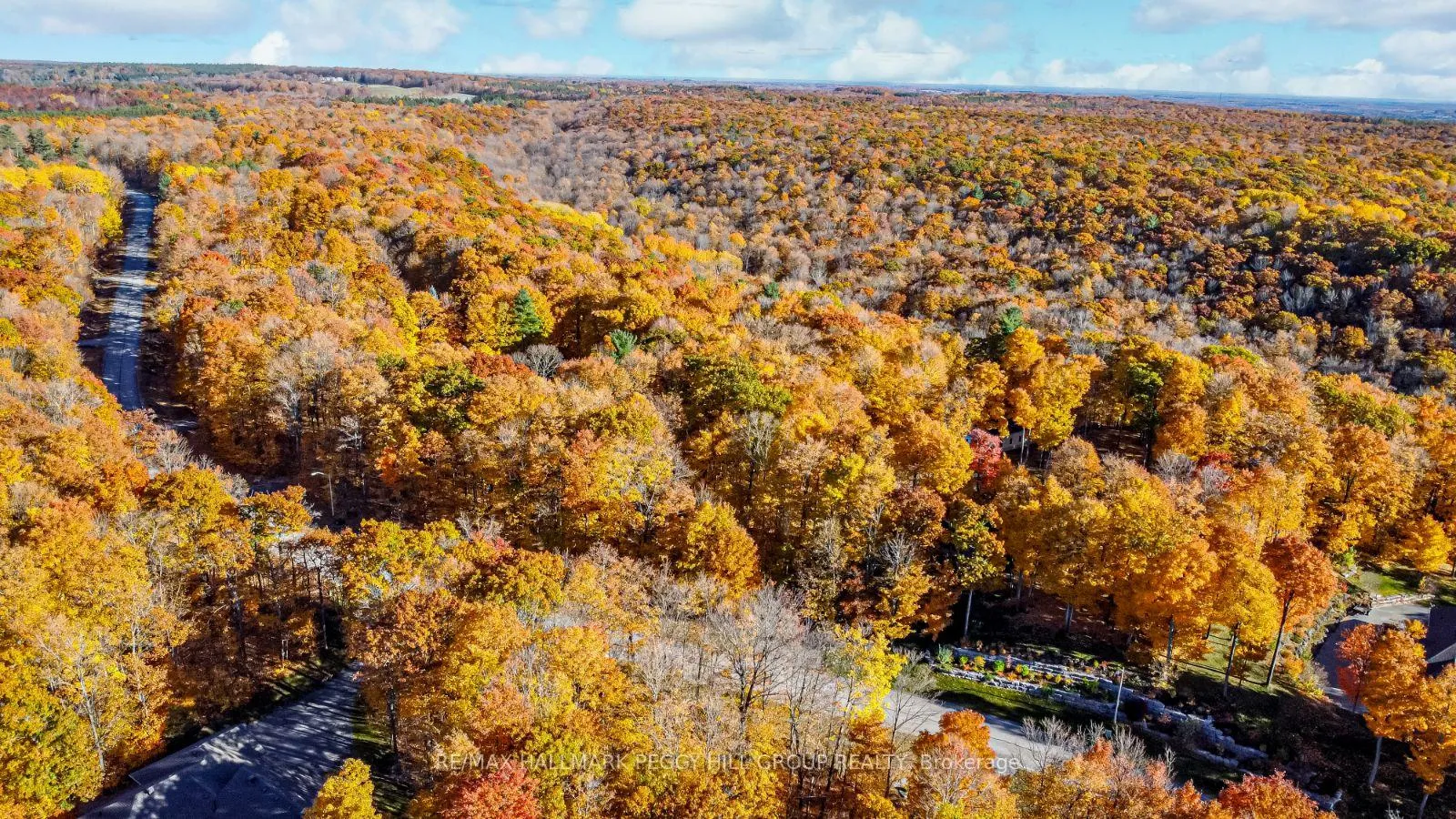 Photo 7 of 17 Maple Ridge Road, Oro-Medonte, Rural Oro-Medonte — HOMEH