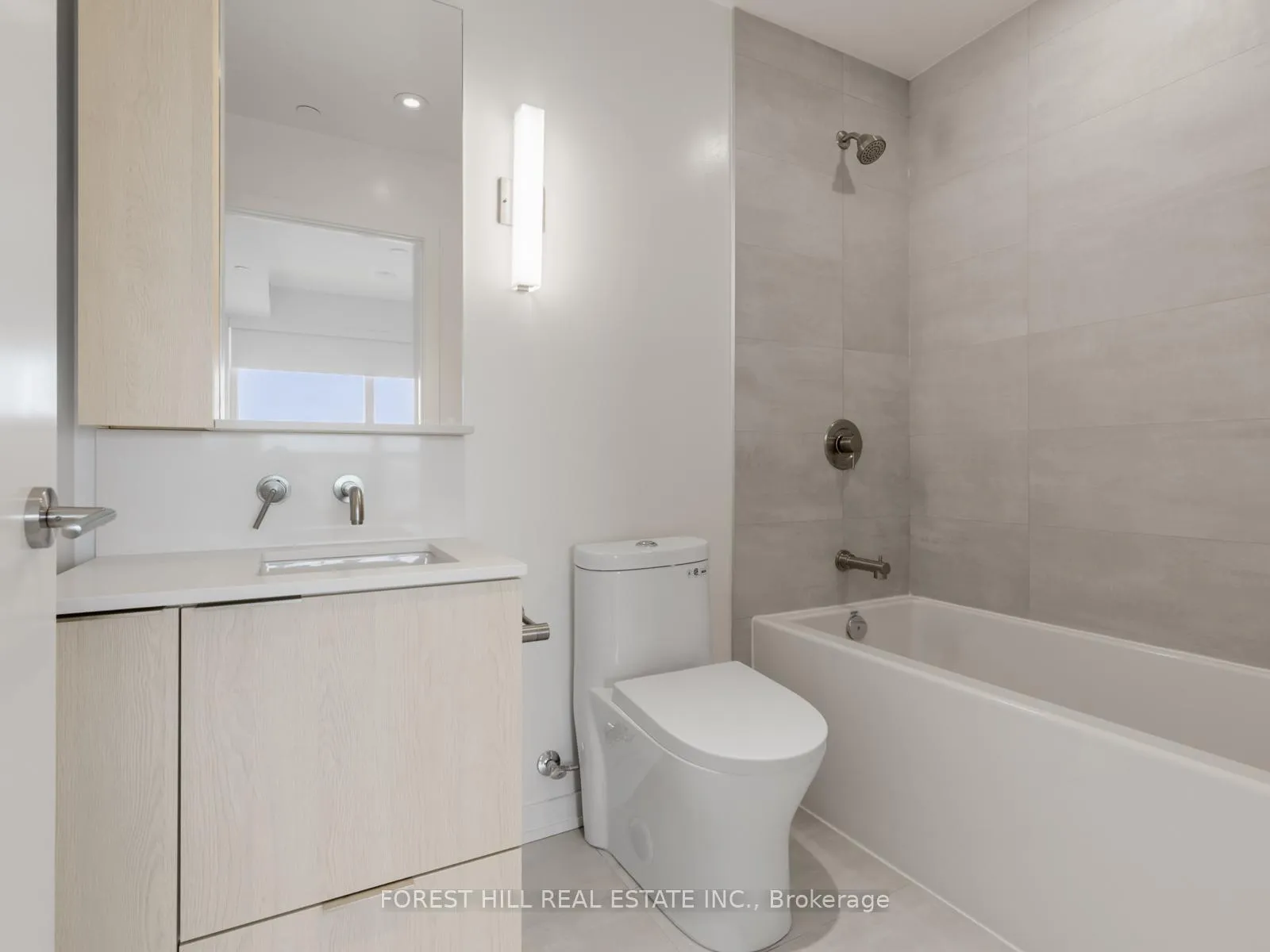 Photo 24 of Unit 1910S, 110 Broadway Avenue, Toronto, Mount Pleasant West — HOMEH