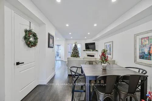 Photo 10 of 190 Deepsprings Crescent, Vaughan, Vellore Village — HOMEH