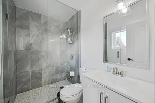 Photo 30 of 190 Deepsprings Crescent, Vaughan, Vellore Village — HOMEH