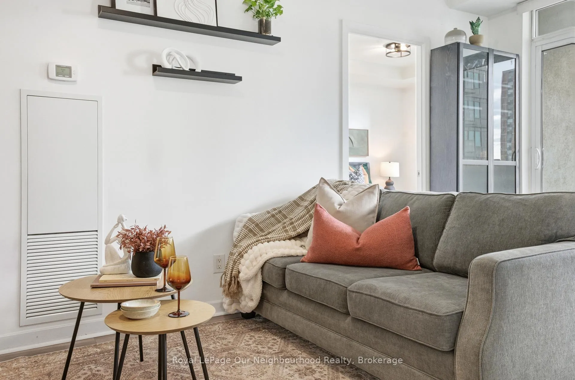 Photo 6 of Unit 301, 1235 Bayly Street, Pickering, Bay Ridges — HOMEH
