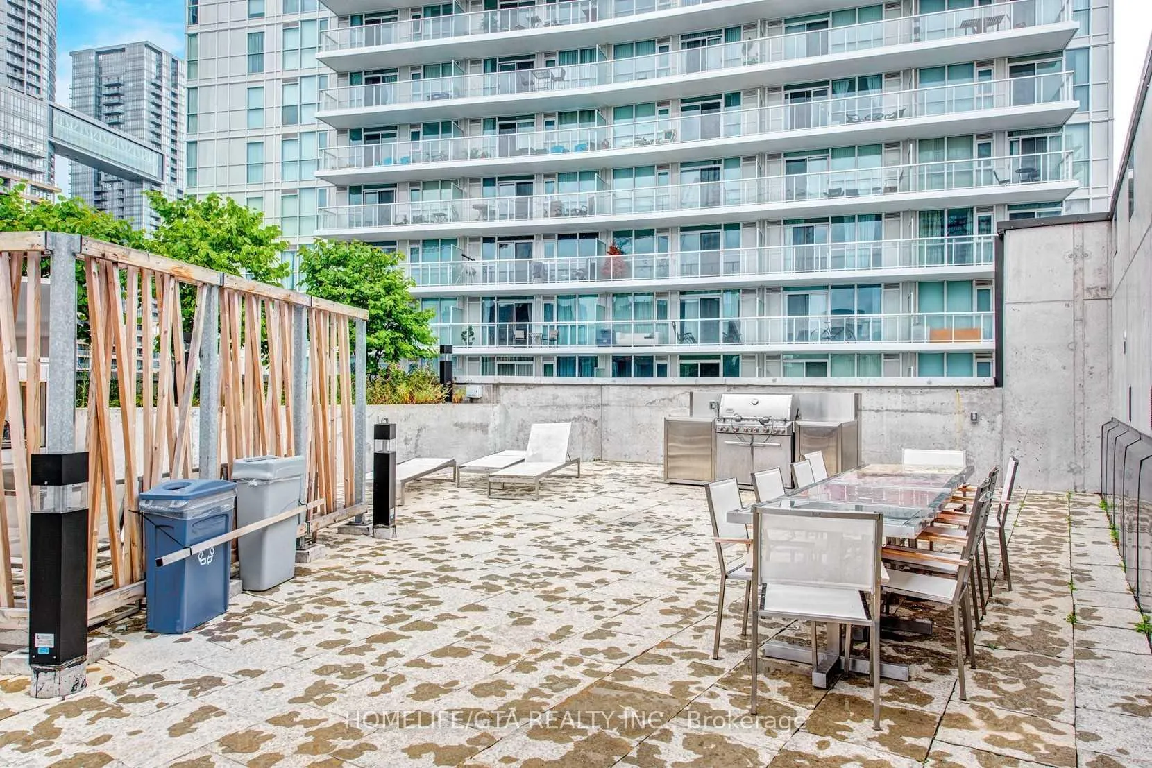 Photo 20 of Unit 1608, 85 Queens Wharf Road, Toronto, Waterfront Communities — HOMEH