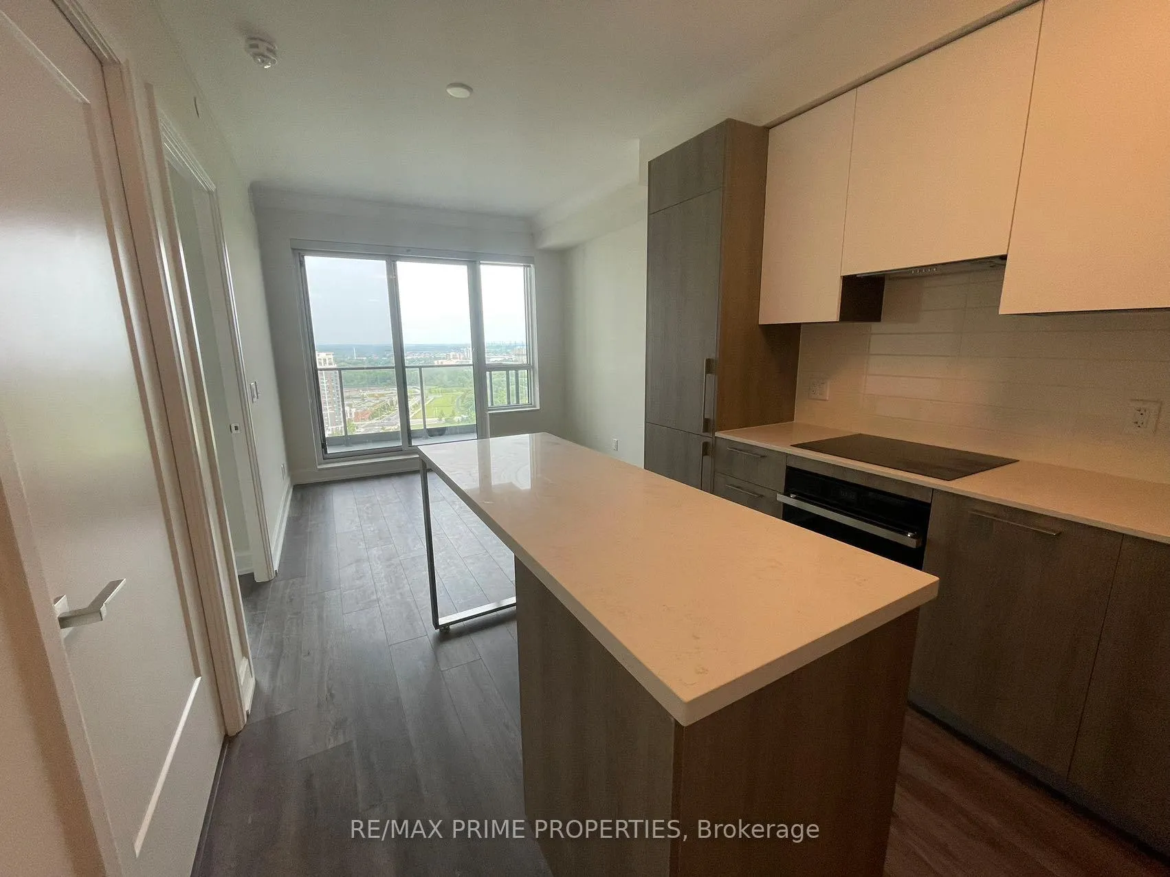 Photo 13 of Unit 2611, 8 Water Walk Drive, Markham, Unionville — HOMEH