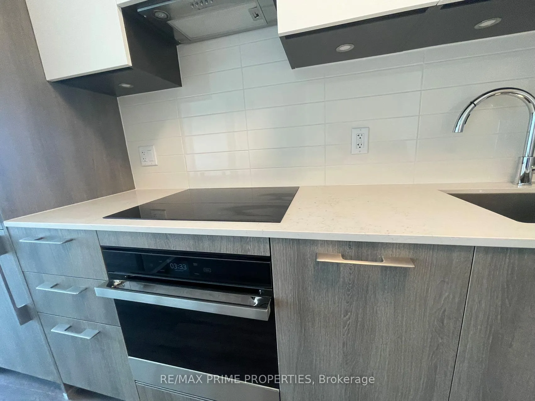 Photo 15 of Unit 2611, 8 Water Walk Drive, Markham, Unionville — HOMEH