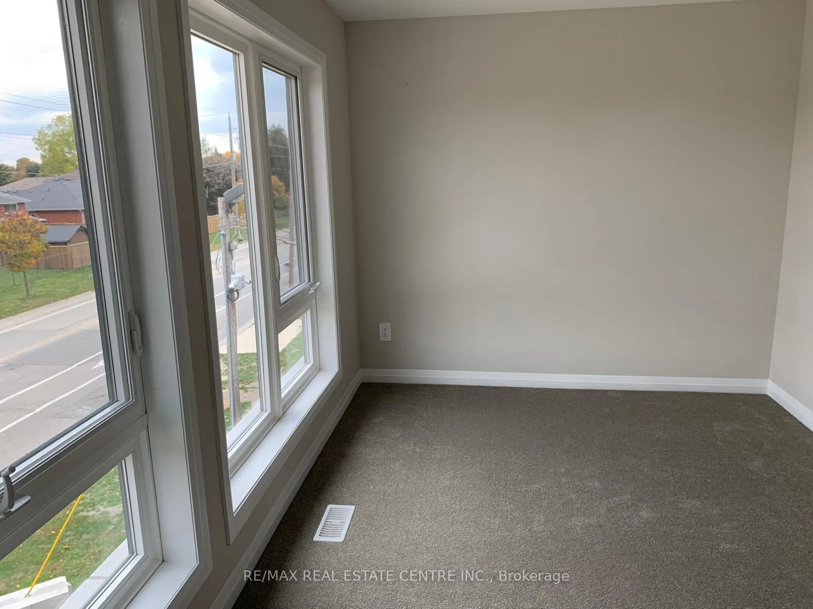 Photo 12 of Unit 44, 720 Grey Street, Brantford — HOMEH