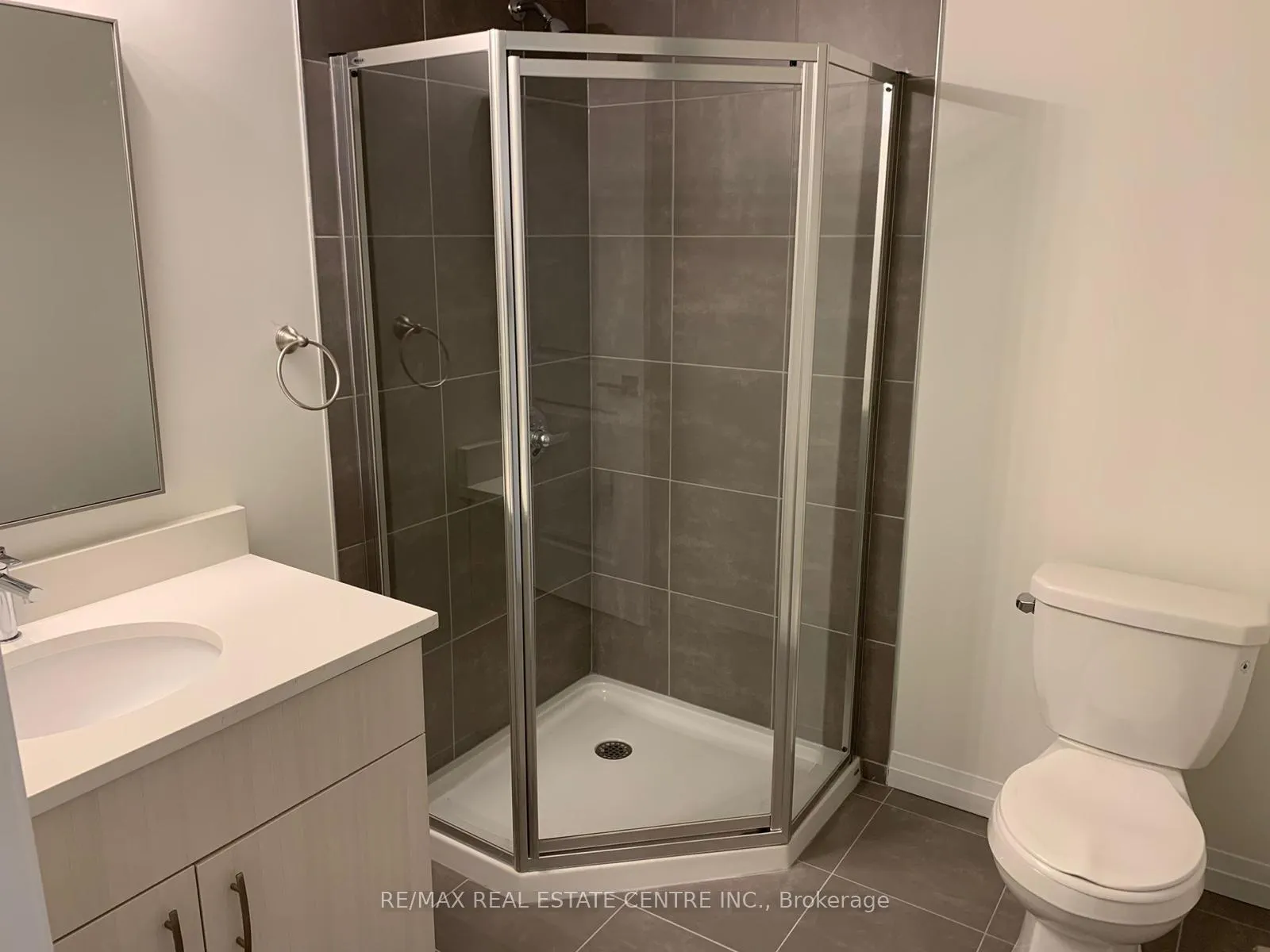 Photo 13 of Unit 44, 720 Grey Street, Brantford — HOMEH