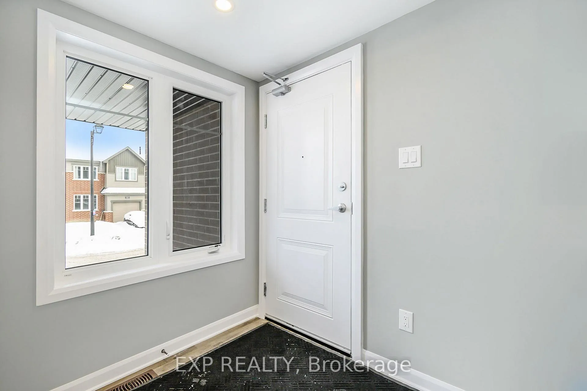 Photo 2 of Unit A, 2339 Mer Bleue Road, Ottawa, Avalon West — HOMEH