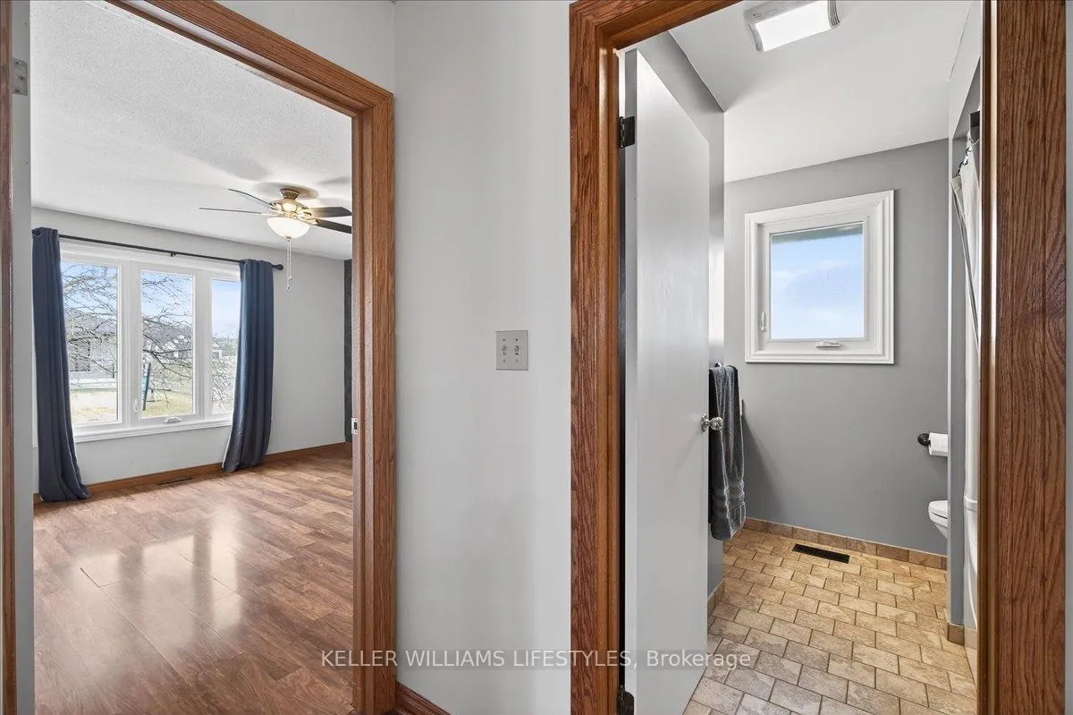 Photo 11 of 404 Ontario Street, Warwick, Watford — HOMEH