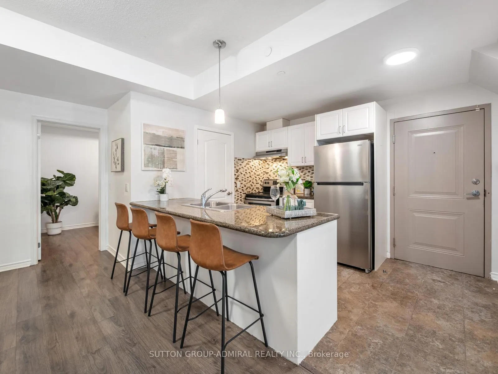 Photo 6 of Unit 101, 9589 Keele Street, Vaughan, Maple — HOMEH