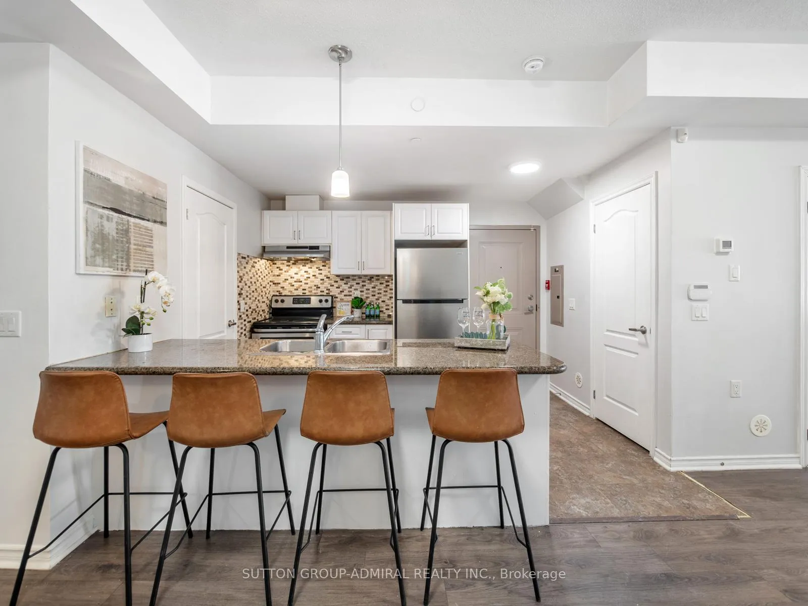 Photo 8 of Unit 101, 9589 Keele Street, Vaughan, Maple — HOMEH
