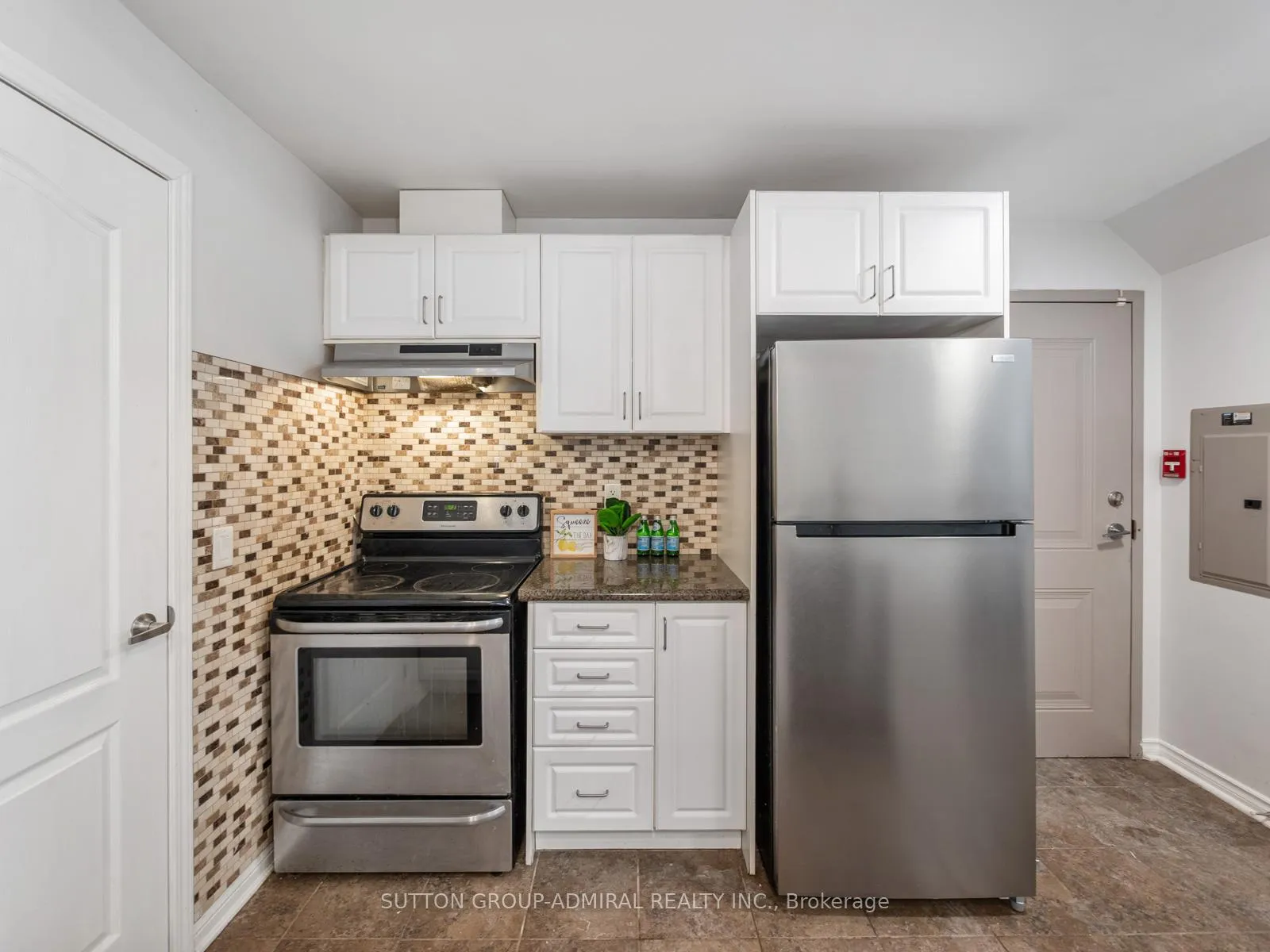 Photo 10 of Unit 101, 9589 Keele Street, Vaughan, Maple — HOMEH
