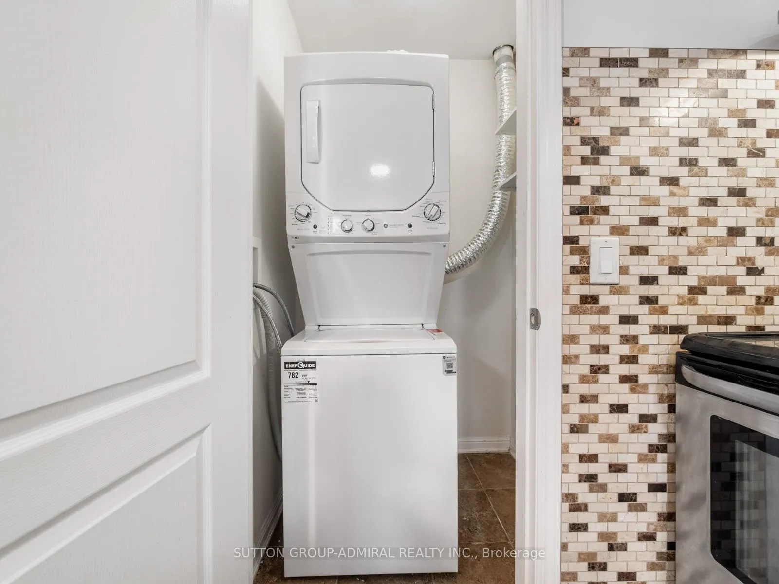 Photo 30 of Unit 101, 9589 Keele Street, Vaughan, Maple — HOMEH