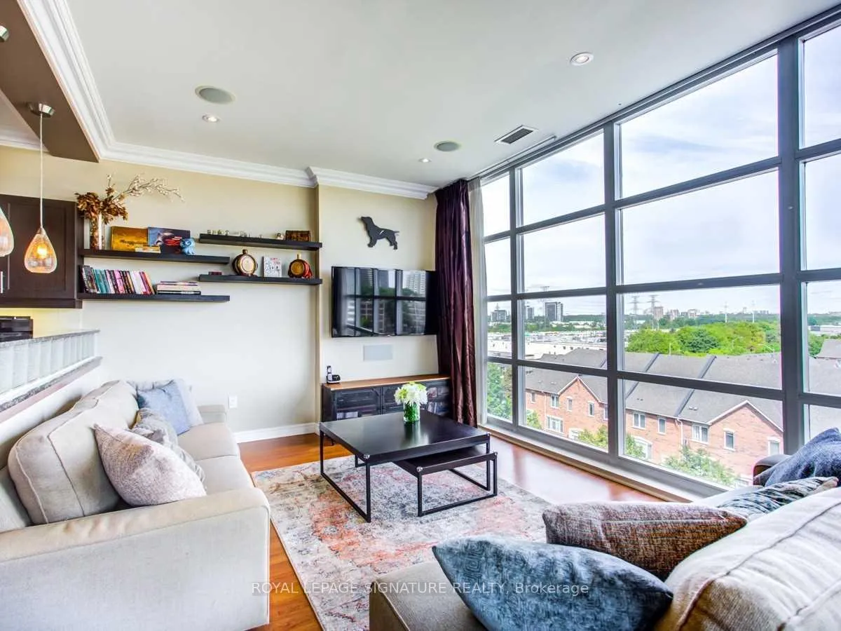 Photo 7 of Unit 513, 1 Leaside Park Drive, Toronto, Leaside — HOMEH