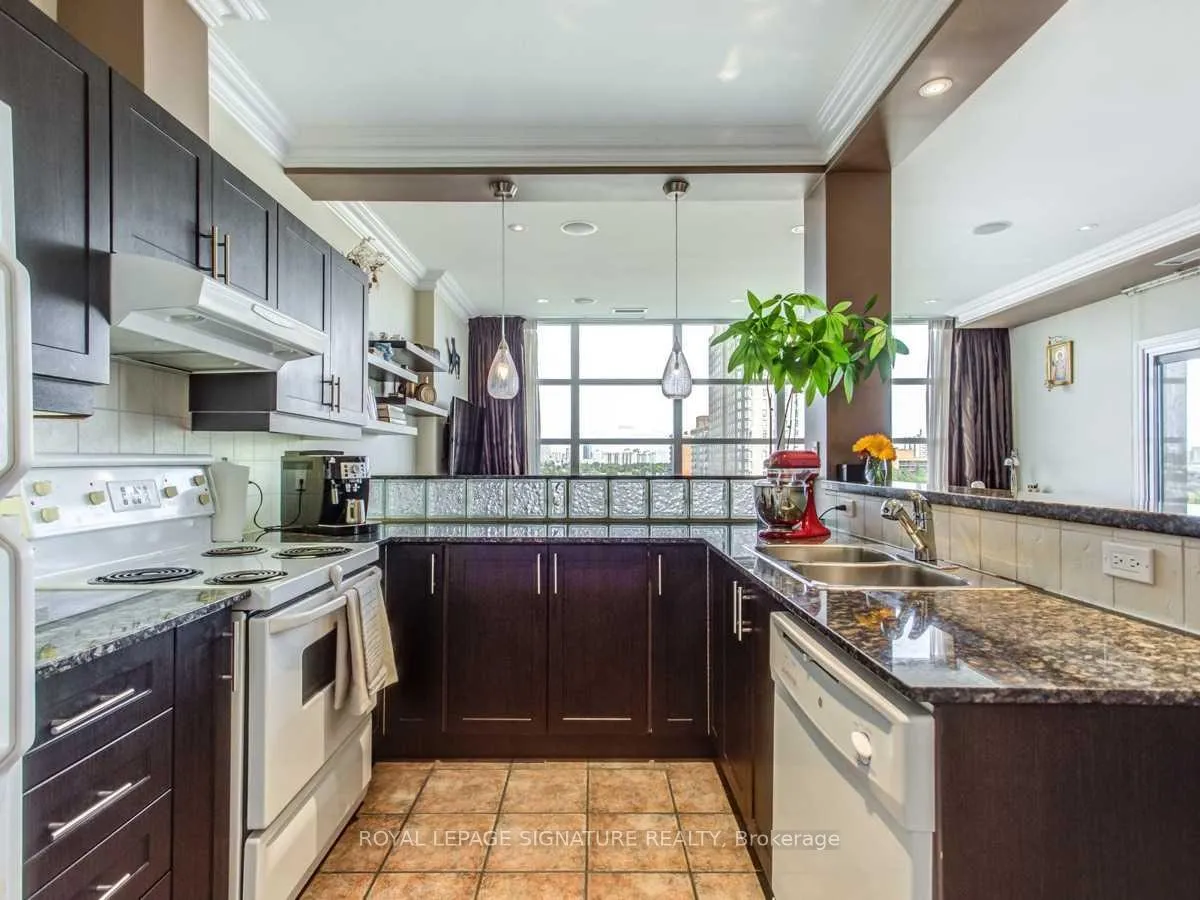 Photo 14 of Unit 513, 1 Leaside Park Drive, Toronto, Leaside — HOMEH