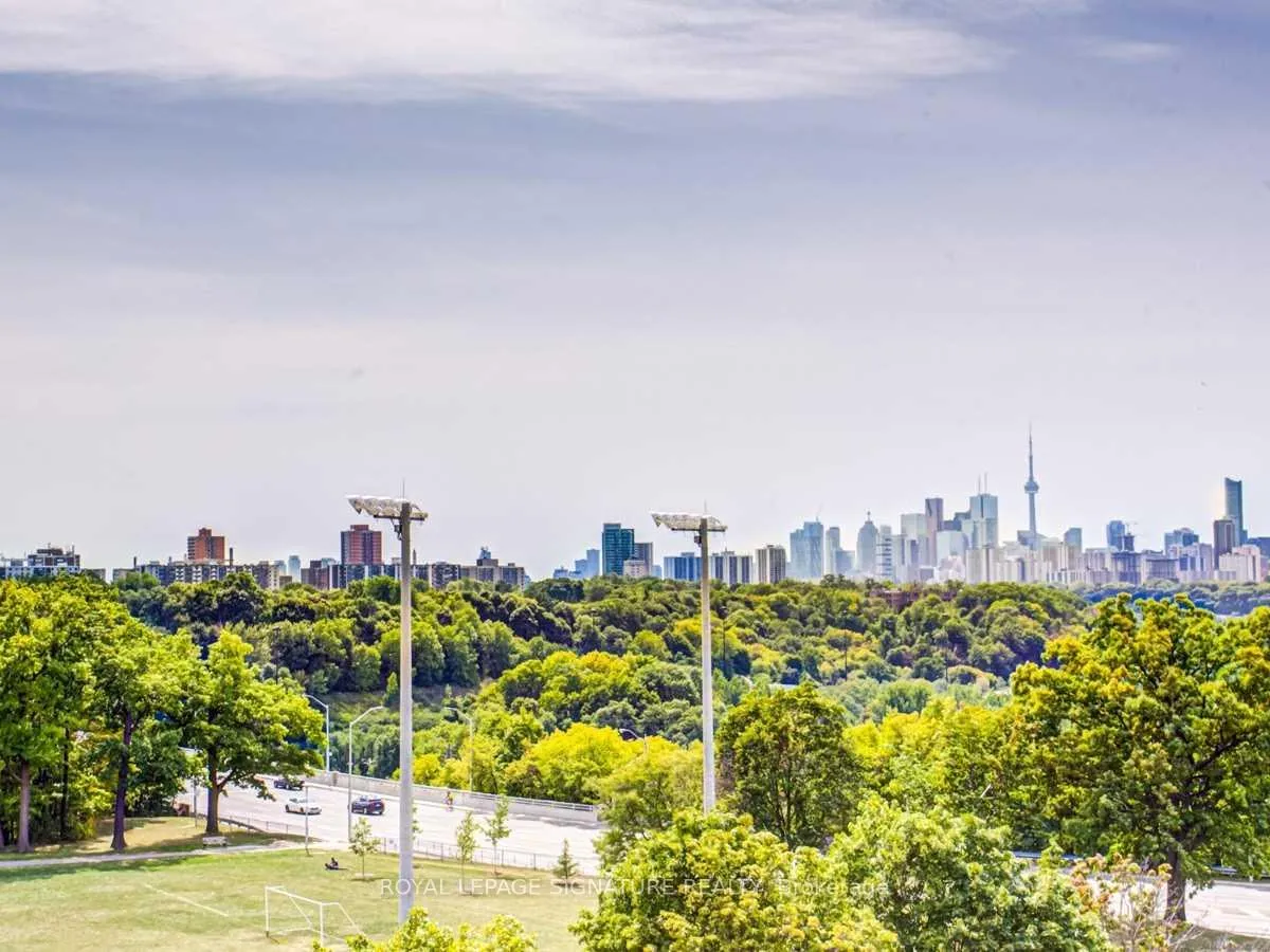 Photo 22 of Unit 513, 1 Leaside Park Drive, Toronto, Leaside — HOMEH