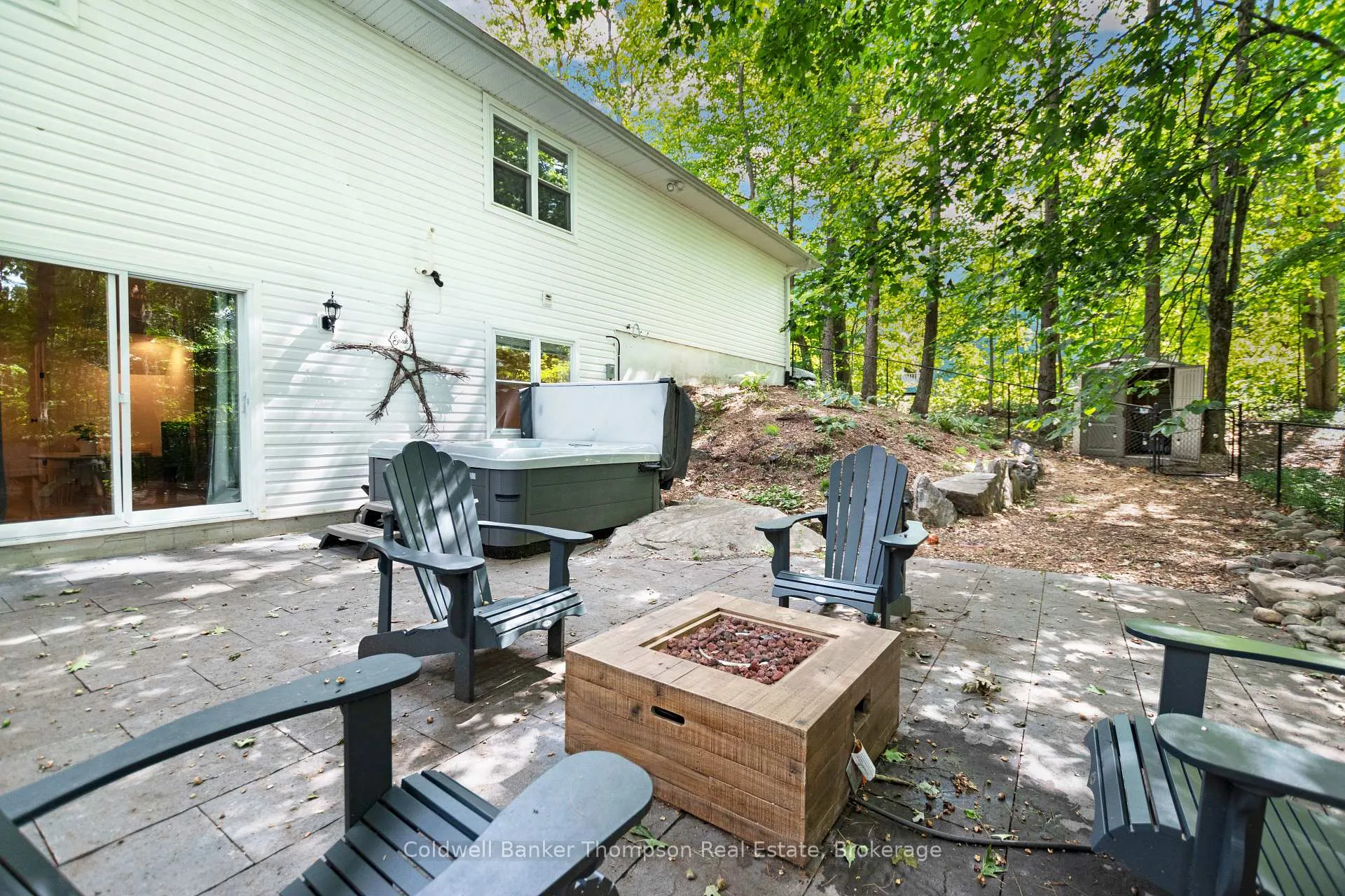 Photo 41 of 2 The Granite Bluff, Bracebridge, Macaulay — HOMEH