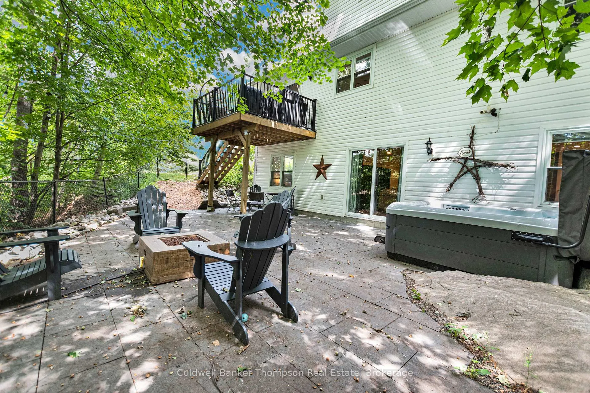 Photo 43 of 2 The Granite Bluff, Bracebridge, Macaulay — HOMEH