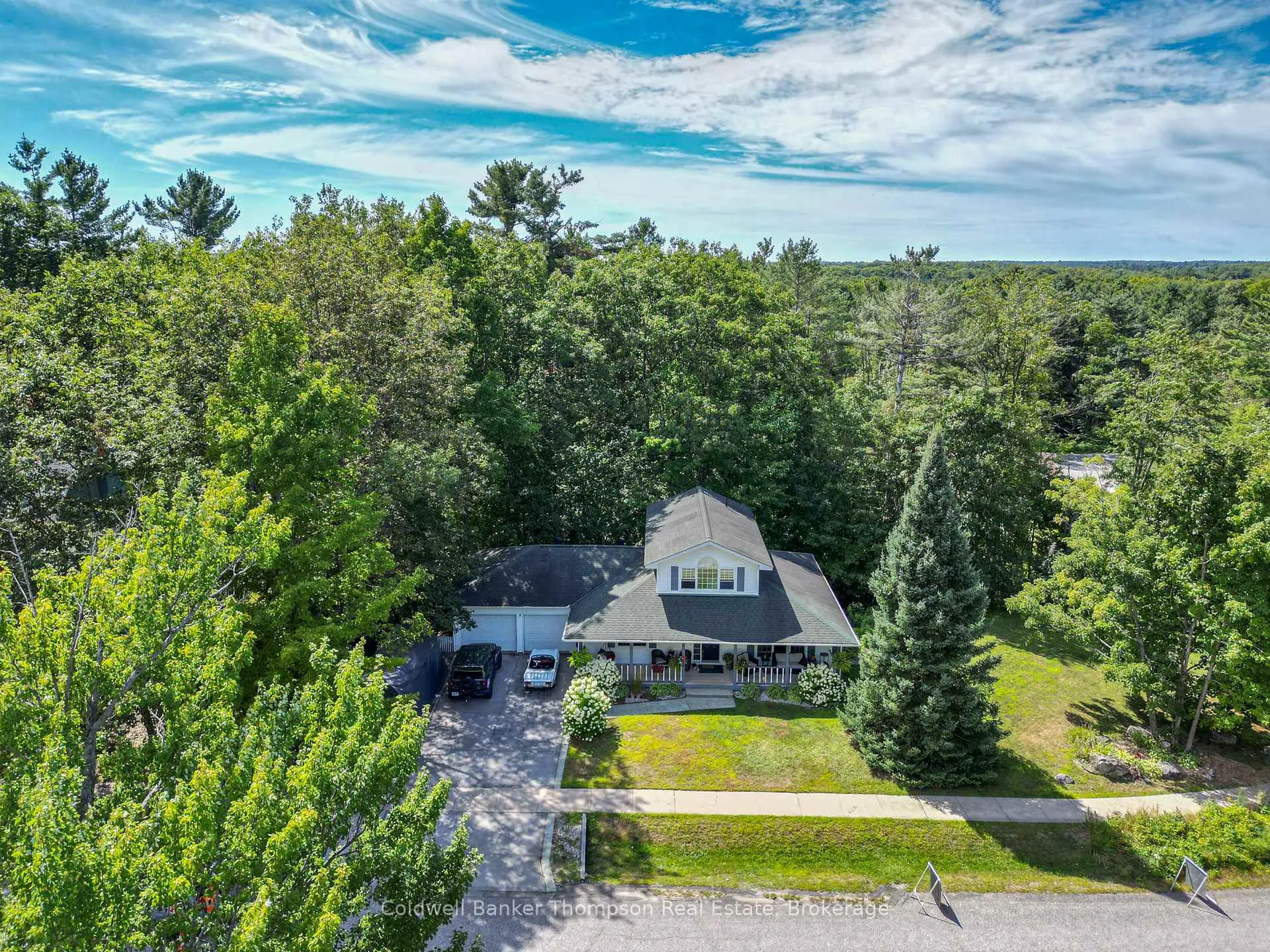 Photo 45 of 2 The Granite Bluff, Bracebridge, Macaulay — HOMEH