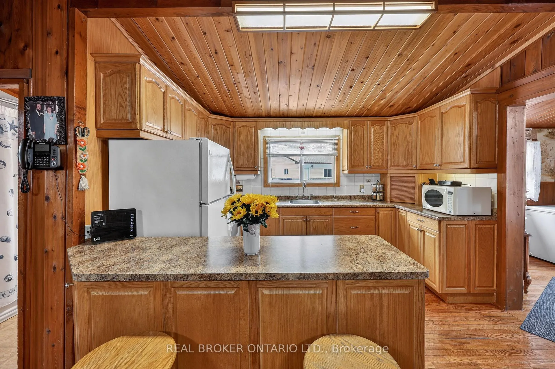 Photo 12 of 7862 Park Lane Crescent, Ramara, Rural Ramara — HOMEH